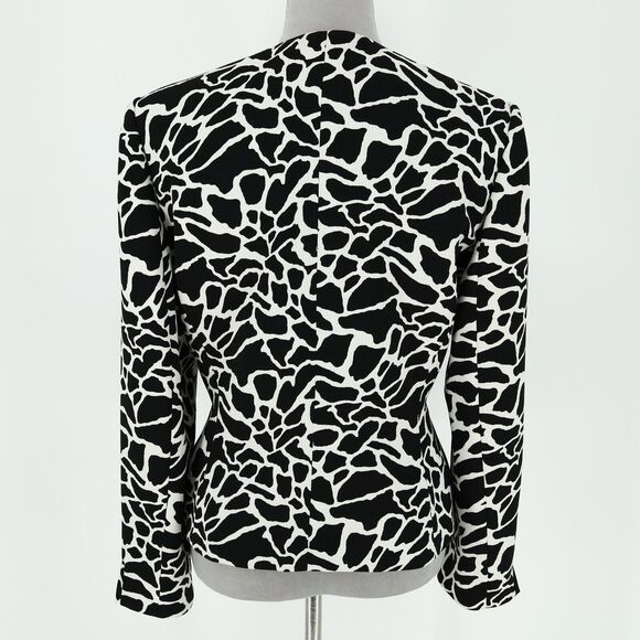 Liz Claiborne Jacket Petites 14P Black White Animal Print Attached Belt Lined - Picture 2 of 16